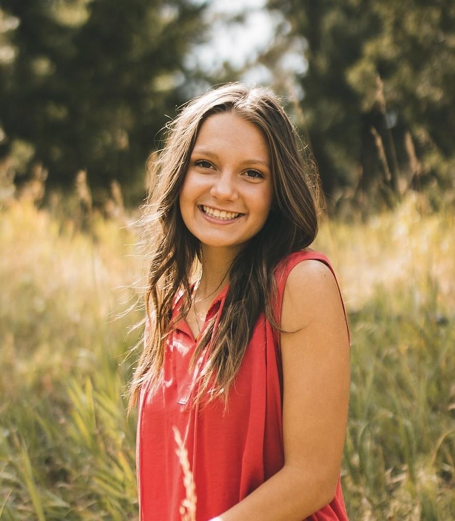 Photo of Izzy Elmer