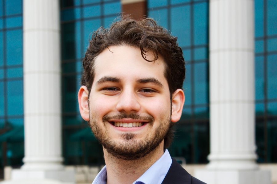 Senior Carlos Alvarado-Richter Awarded E.H. Sparkman Memorial Scholarship 